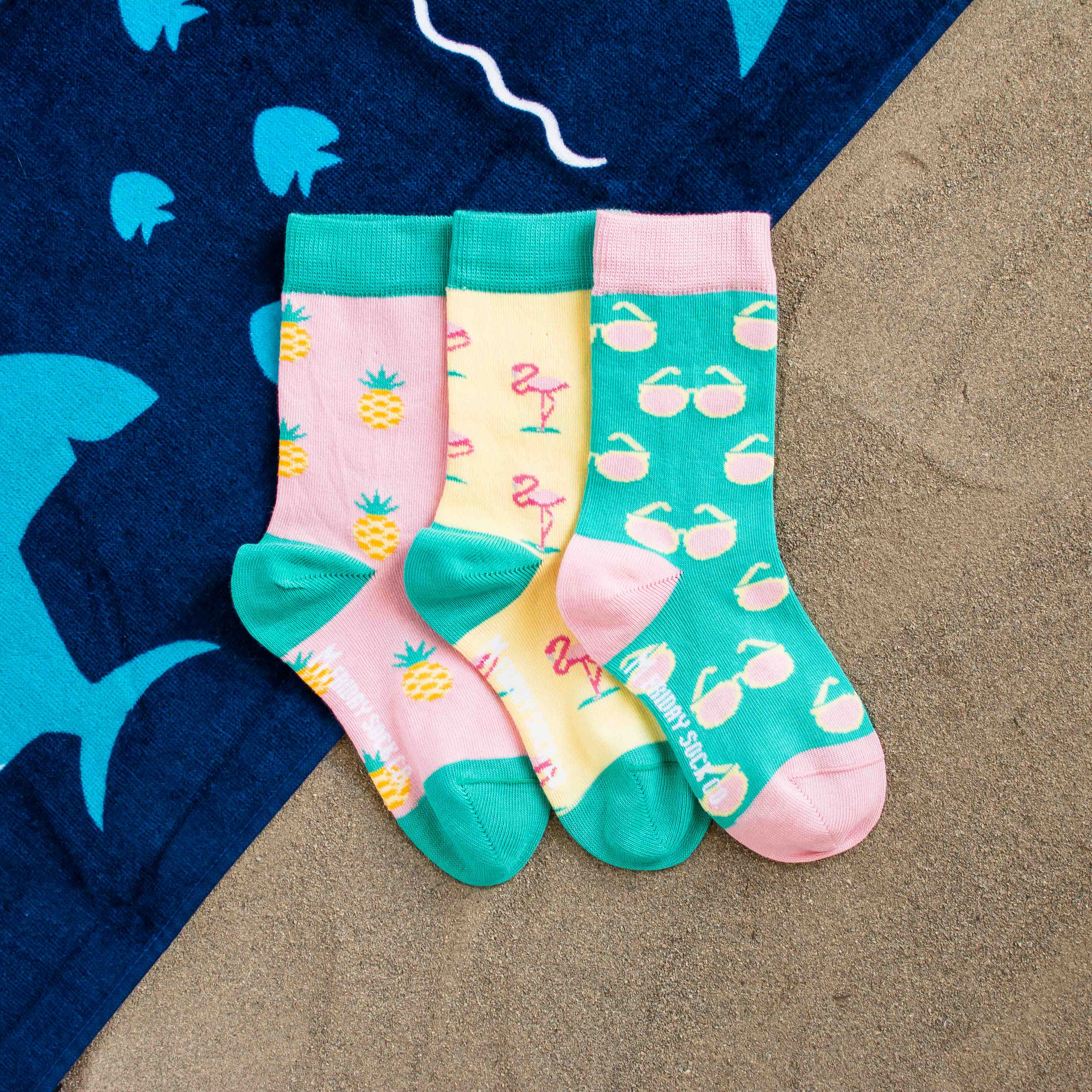 Friday Sock Co. - Chaussettes pour enfants | Flamand rose, ananas et lunette fumée