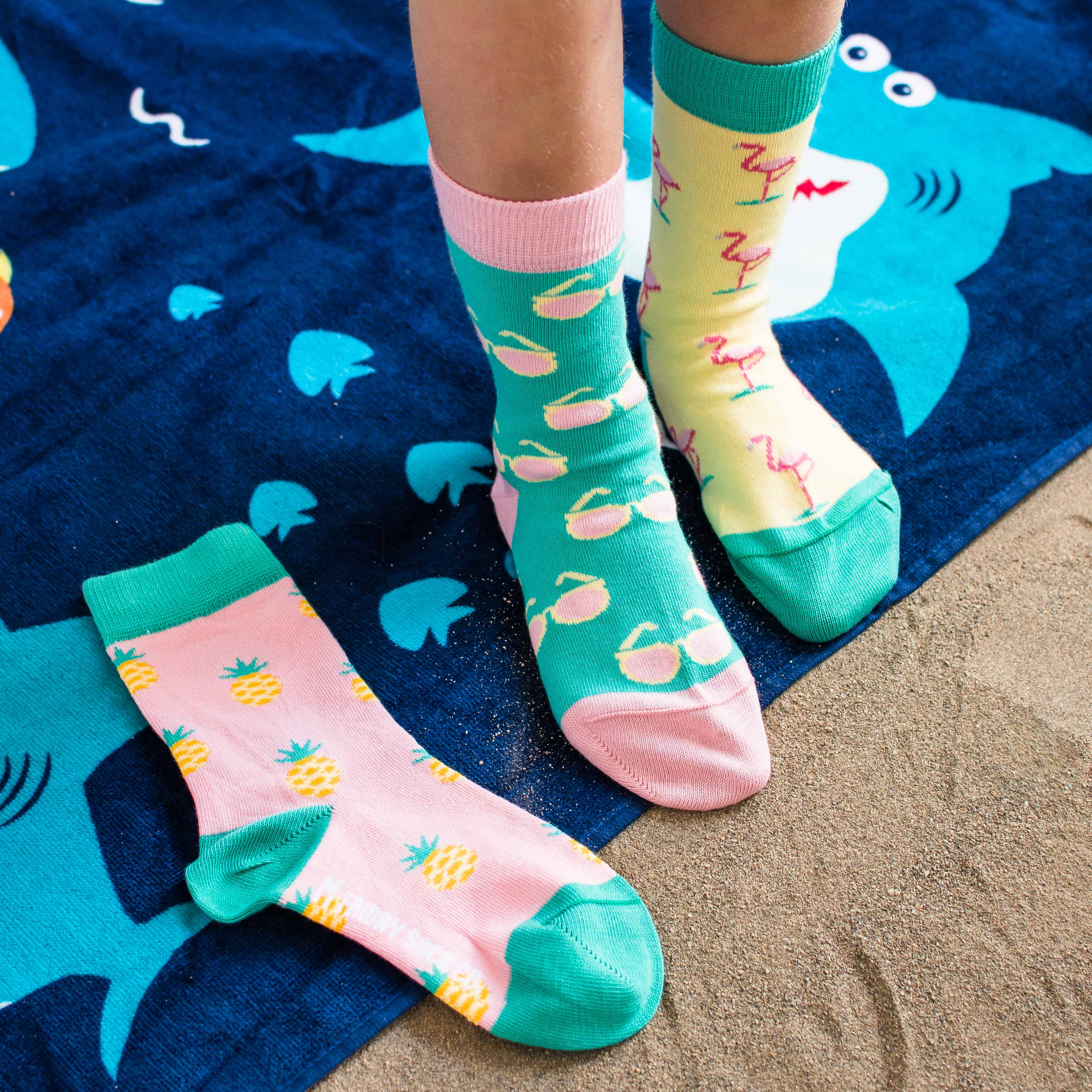 Friday Sock Co. - Chaussettes pour enfants | Flamand rose, ananas et lunette fumée